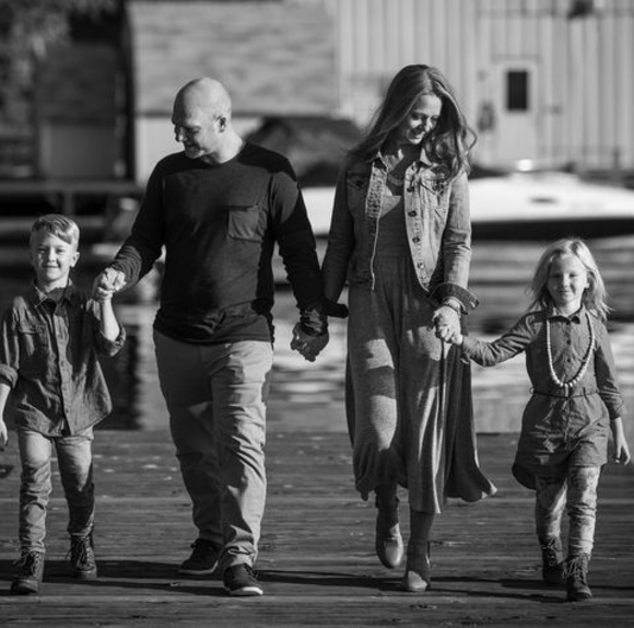 Meet your Posher, Christina - Picture 1 of 1